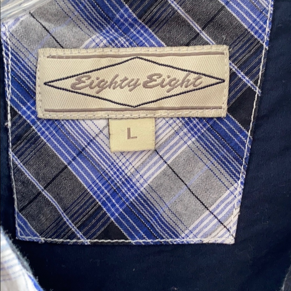 Men’s button down - Picture 3 of 3